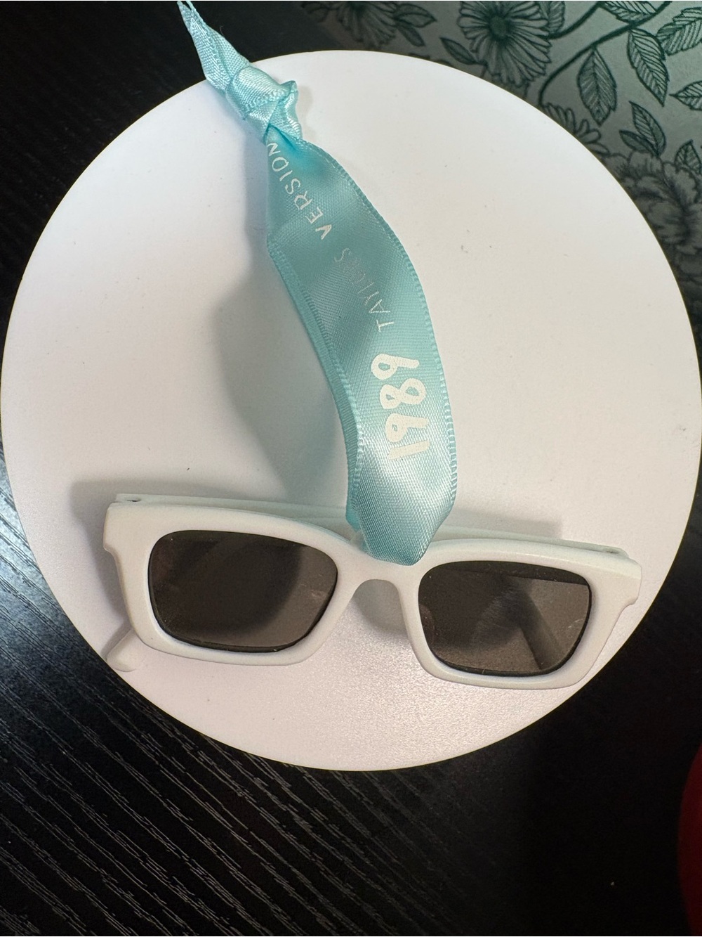 Taylor Swift 1989 (Taylor's Version) holiday Sunglasses ornament